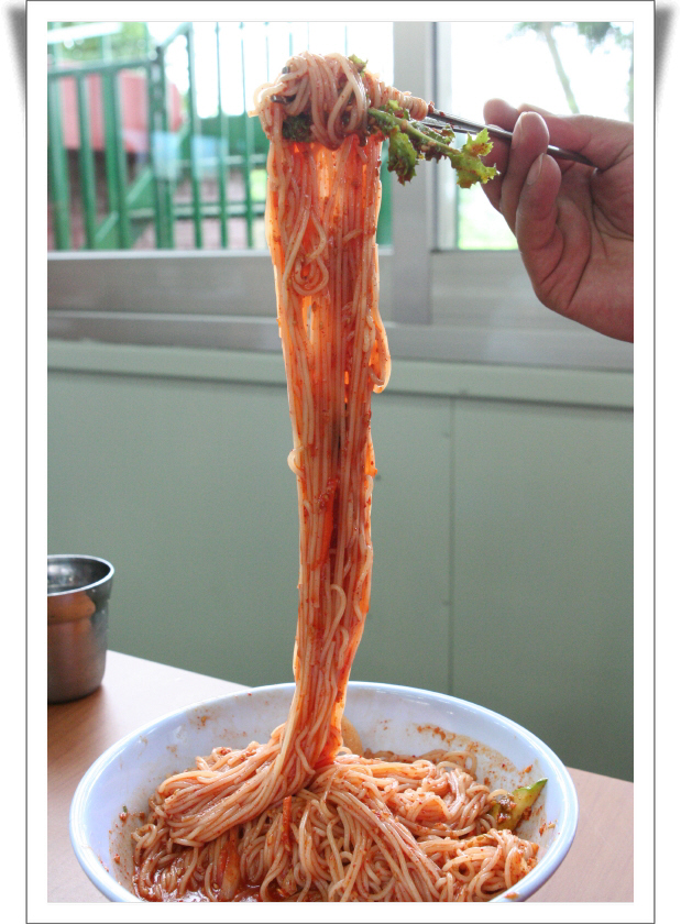 망향비빔국수 이미지