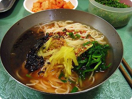 국수한그릇 이미지