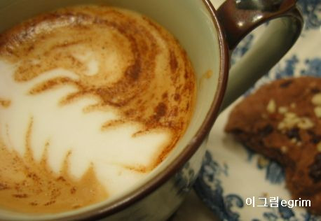 카페.라떼 이미지